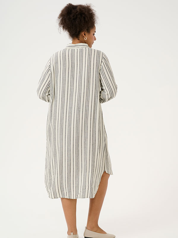 KCMILLE - Plus Size Klänning fra Kaffe Curve