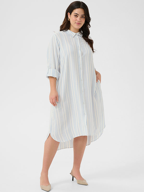 KCMILLE - Plus Size Klänning fra Kaffe Curve