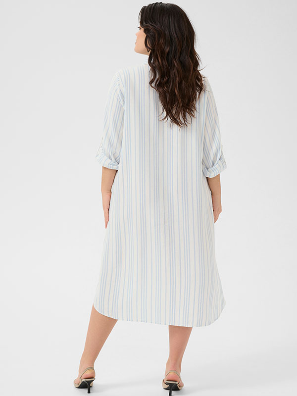 KCMILLE - Plus Size Klänning fra Kaffe Curve