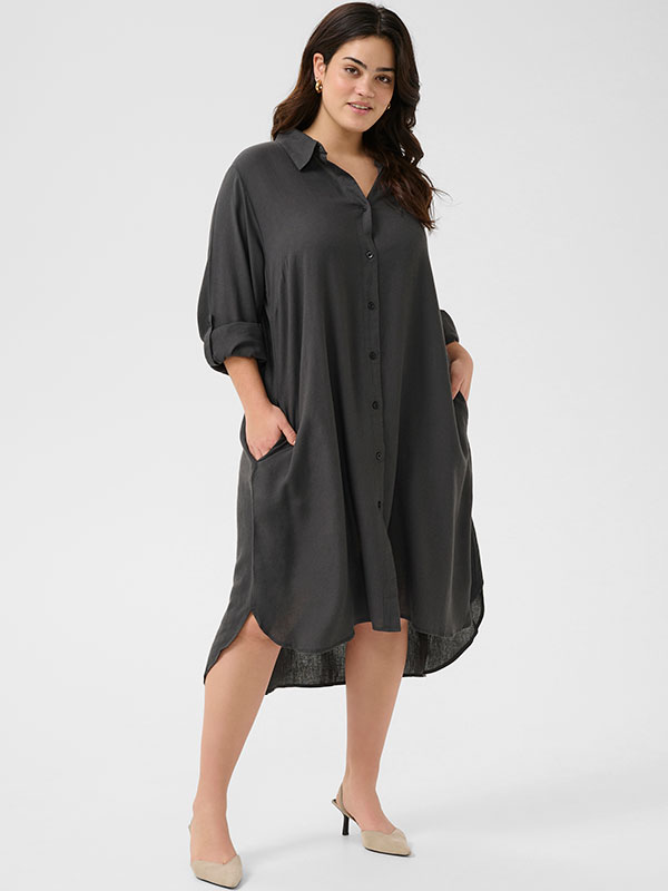 KCMILLE - Plus Size Klänning fra Kaffe Curve