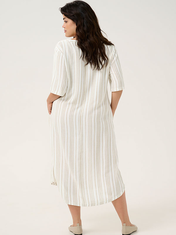KCMILLE - Plus Size Klänning fra Kaffe Curve