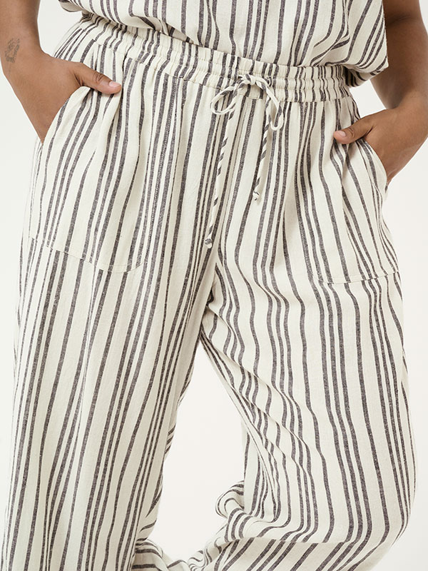 KCMILLE - Plus Size Byxor fra Kaffe Curve