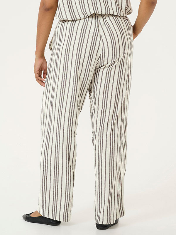 KCMILLE - Plus Size Byxor fra Kaffe Curve