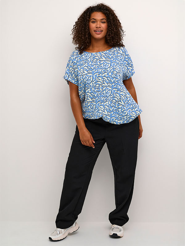 JENNY - Plus Size Blus fra Kaffe Curve