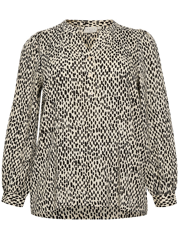 Blus fra Kaffe Curve