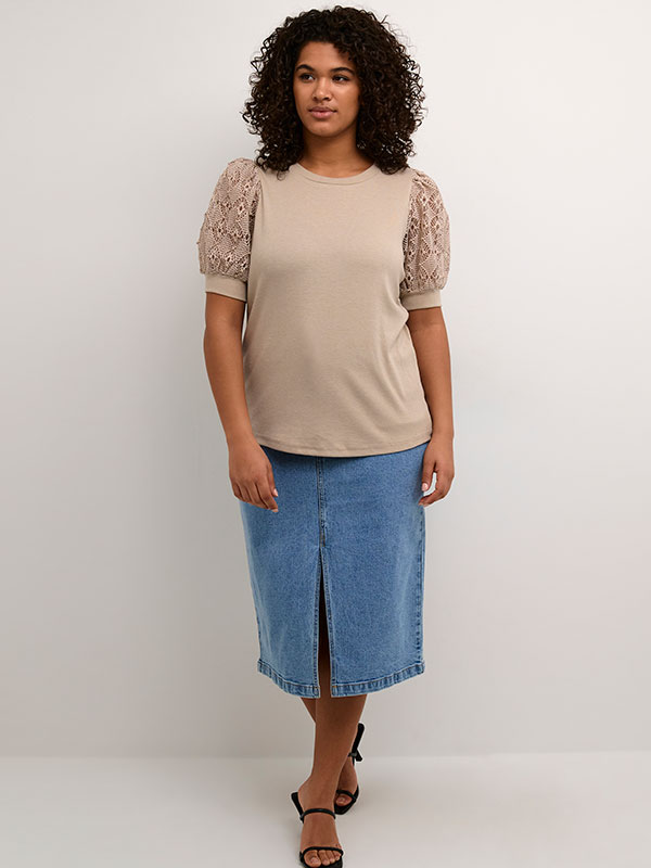 Blus fra Kaffe Curve