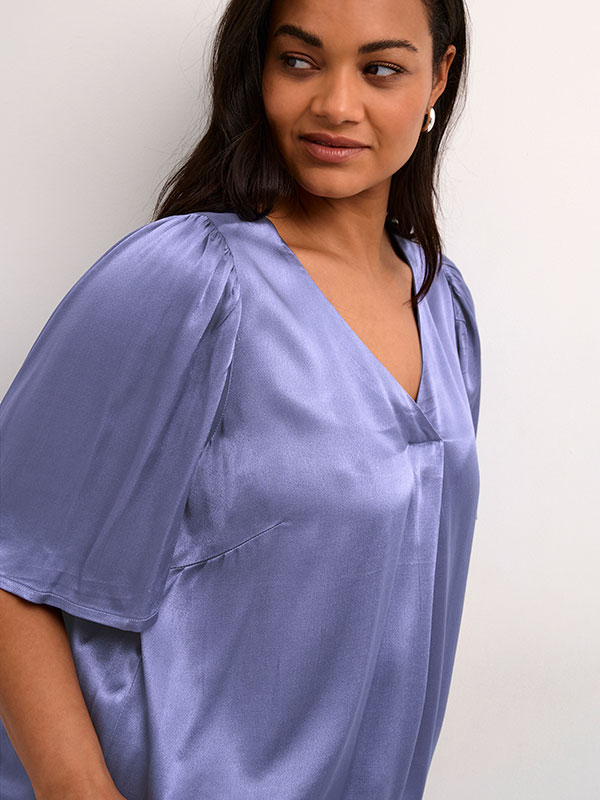 KCKANA - Plus Size Blus fra Kaffe Curve