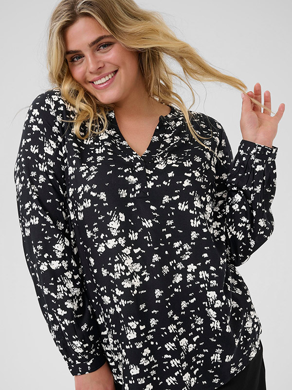 KCBELLA - Plus Size Blus fra Kaffe Curve