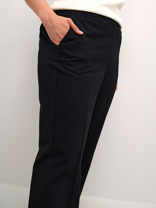 KCELMA - Plus Size Byxor fra Kaffe Curve