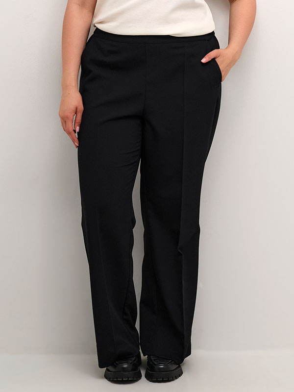 KCELMA - Plus Size Byxor fra Kaffe Curve