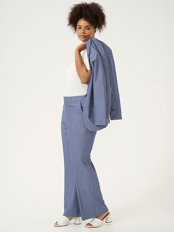 KCSAKIRA - Plus Size Byxor fra Kaffe Curve