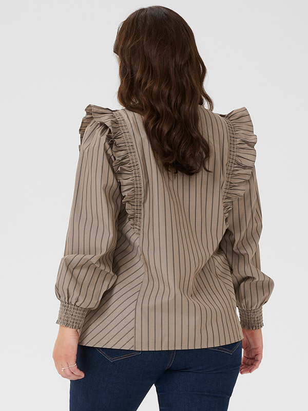 KCJERRIA - Plus Size Blus fra Kaffe Curve