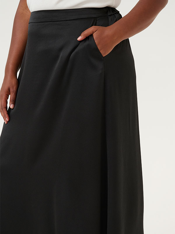 KCDINA - Plus Size Kjol fra Kaffe Curve