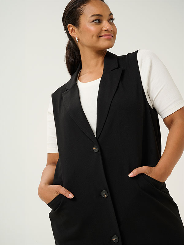 KCMERLA - Plus Size Väst fra Kaffe Curve