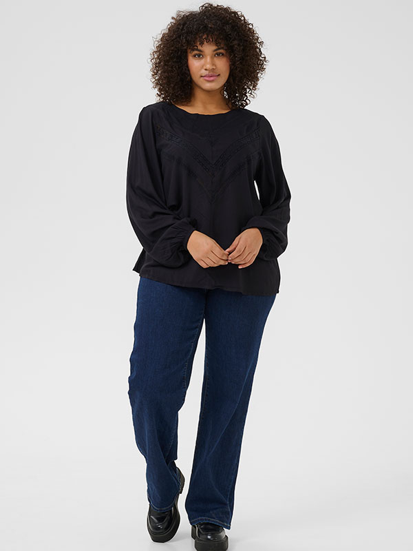 KCELINA - Plus Size Blus fra Kaffe Curve