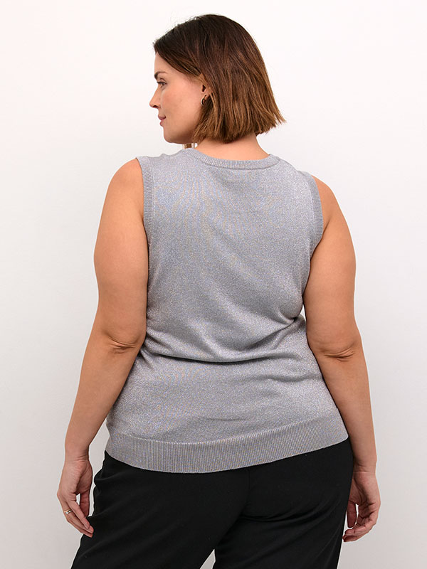 KCREGITTA - Plus Size Väst fra Kaffe Curve