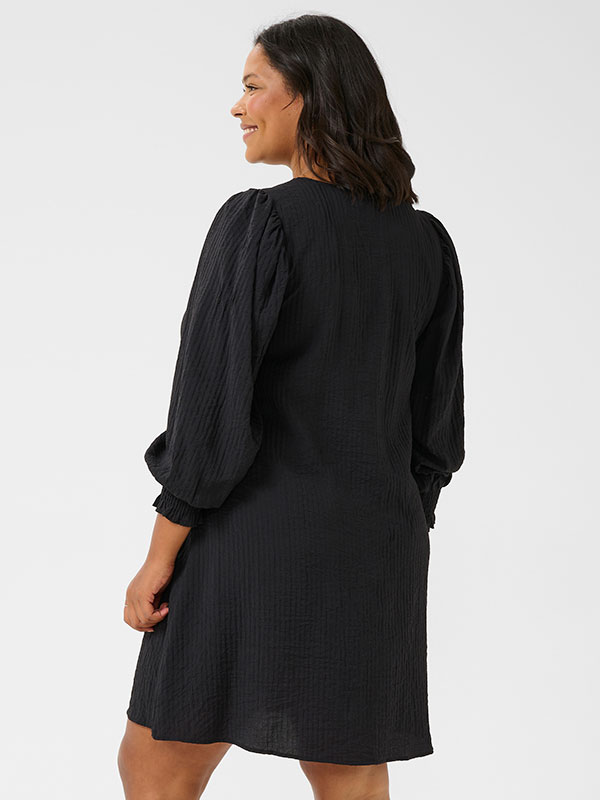 KCLINNA - Plus Size Klänning fra Kaffe Curve