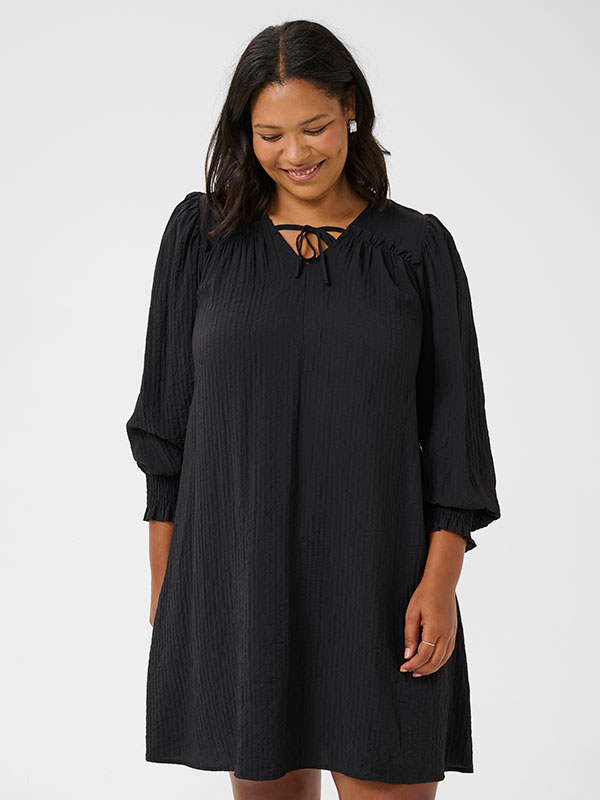 KCLINNA - Plus Size Klänning fra Kaffe Curve