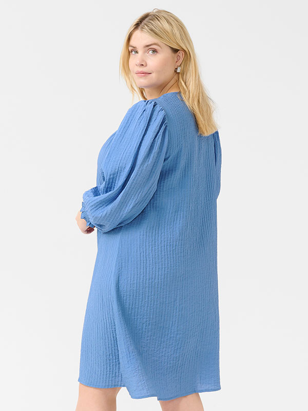 KCLINNA - Plus Size Klänning fra Kaffe Curve