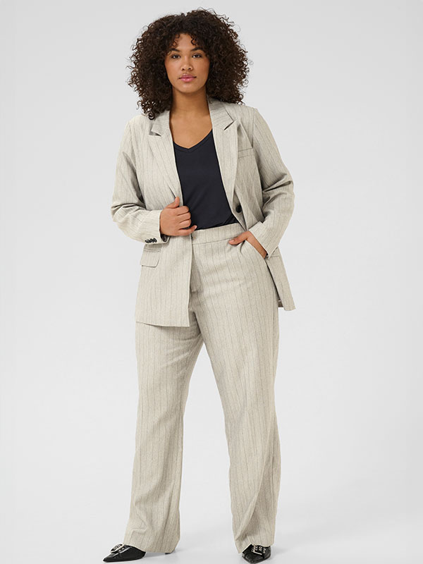 KCKAJA - Plus Size Kavaj fra Kaffe Curve