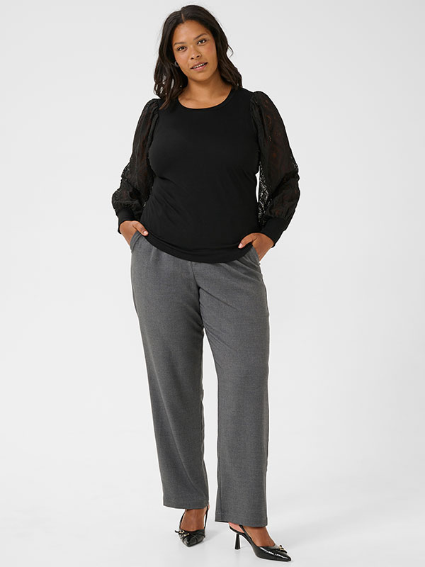 KCNIOMA - Plus Size Blus fra Kaffe Curve