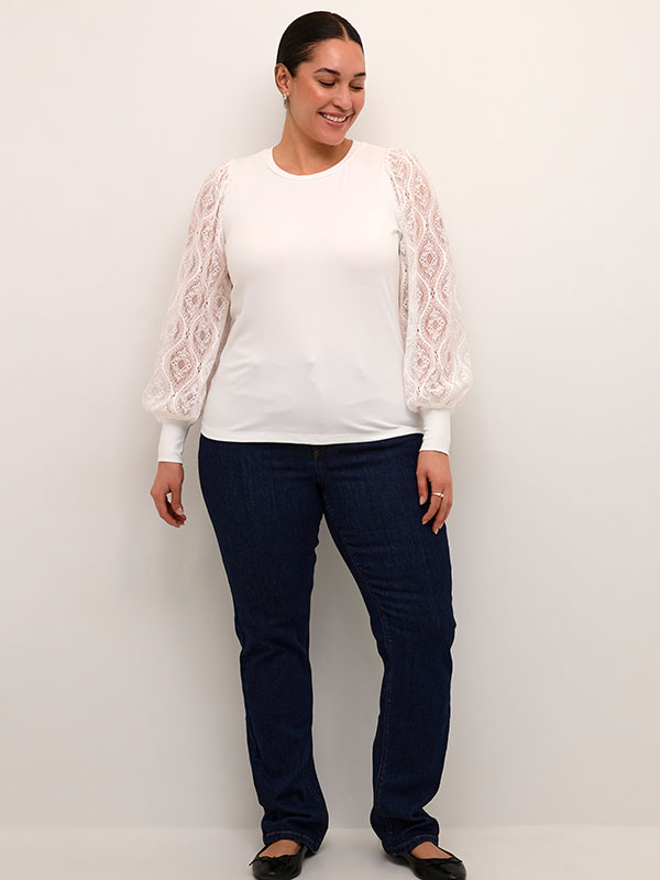 KCNIOMA - Plus Size Blus fra Kaffe Curve