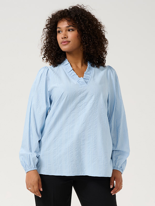 KCANNI - Plus Size Blus fra Kaffe Curve