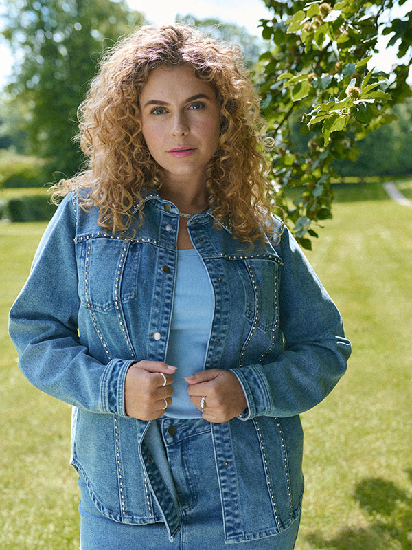 KCDARINA - Plus Size Jacka fra Kaffe Curve