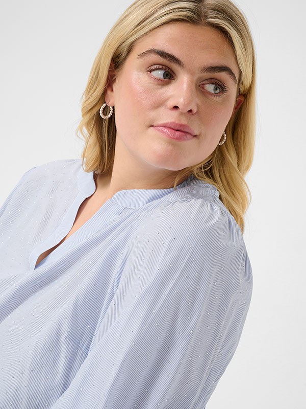 KCMILANA - Plus Size Blus fra Kaffe Curve