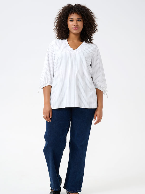 KCTIARA - Plus Size Blus fra Kaffe Curve