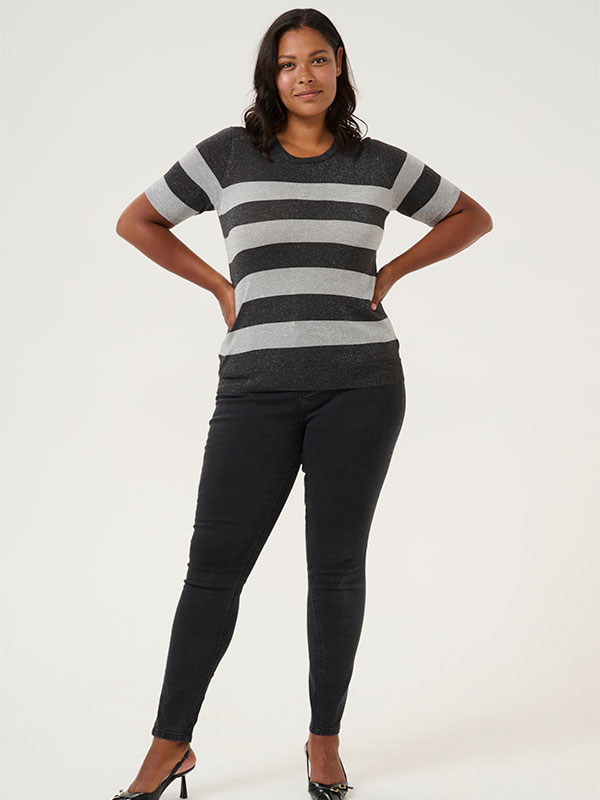 KCANKIA - Plus Size Blus fra Kaffe Curve