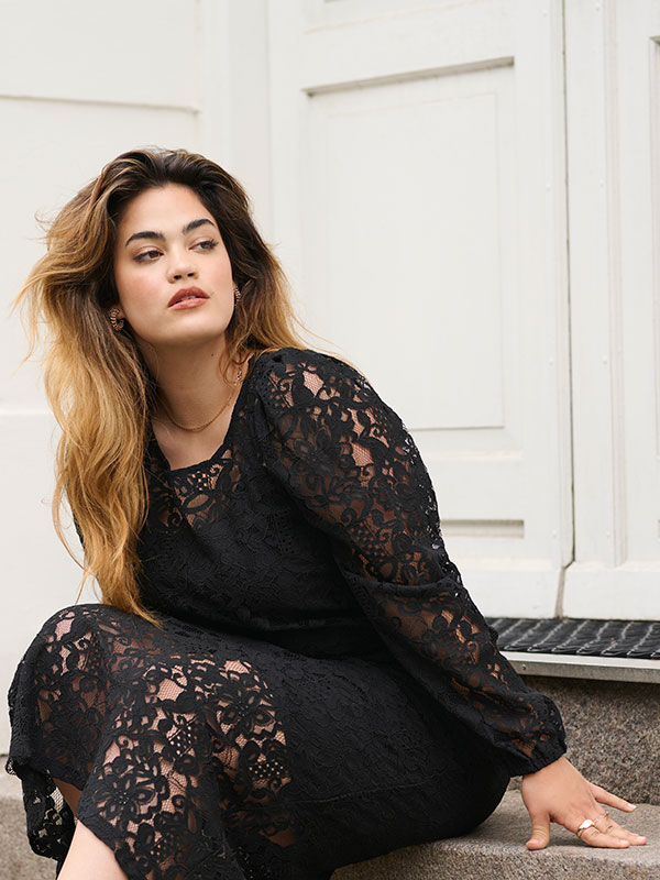 KCLANICA - Plus Size Blus fra Kaffe Curve