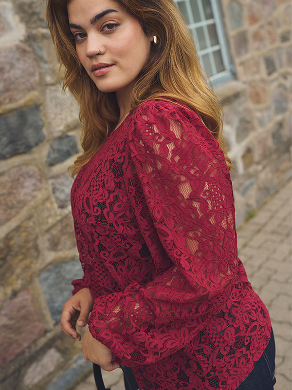 KCLANICA - Plus Size Blus fra Kaffe Curve