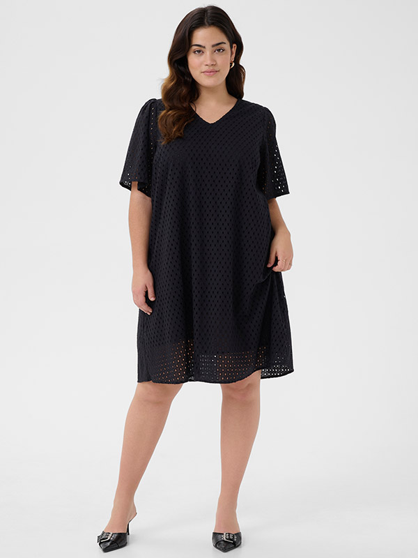 KCRUBIA - Plus Size Klänning fra Kaffe Curve