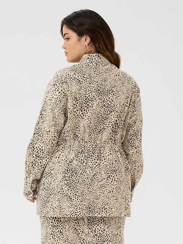 KCLISIA - Plus Size Jacka fra Kaffe Curve