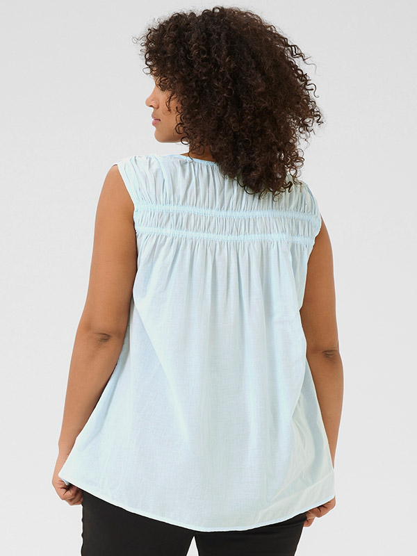 KCTHIA - Plus Size Top fra Kaffe Curve