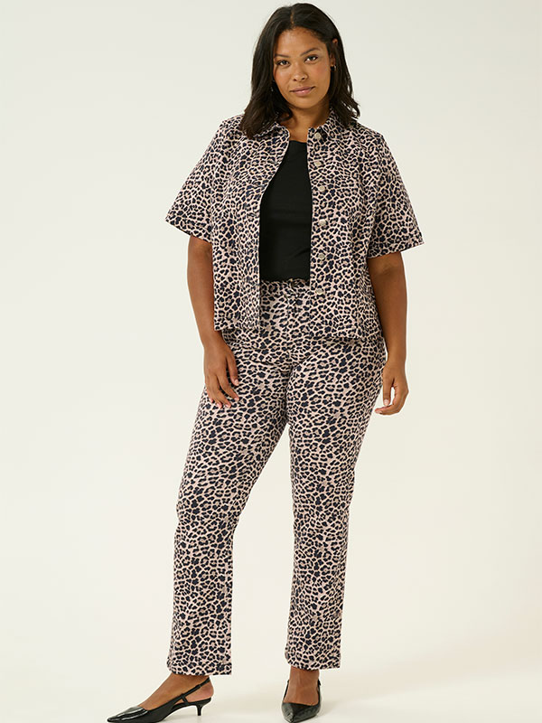 KCLINIMA - Plus Size Skjorta fra Kaffe Curve