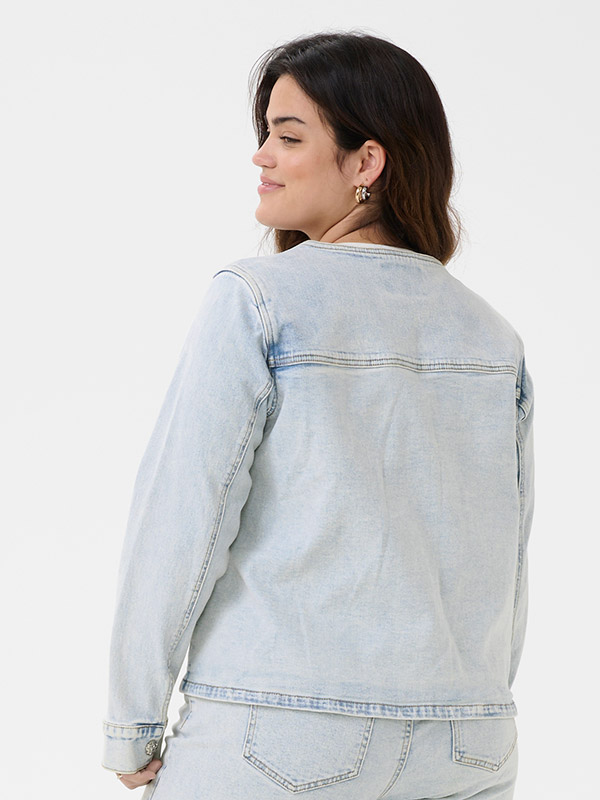 KCMAIA - Plus Size Jacka fra Kaffe Curve