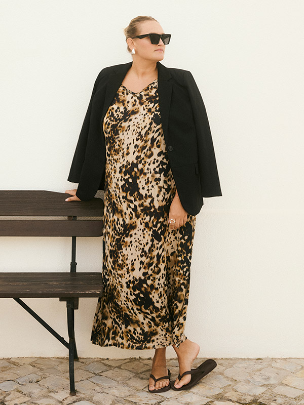 KCJULIA - Plus Size Klänning fra Kaffe Curve