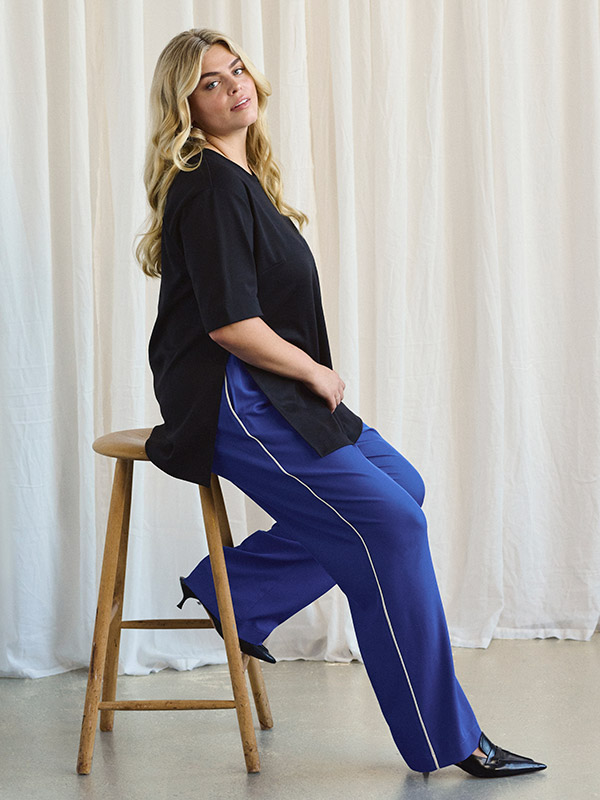 KCTENNA - Plus Size Byxor fra Kaffe Curve