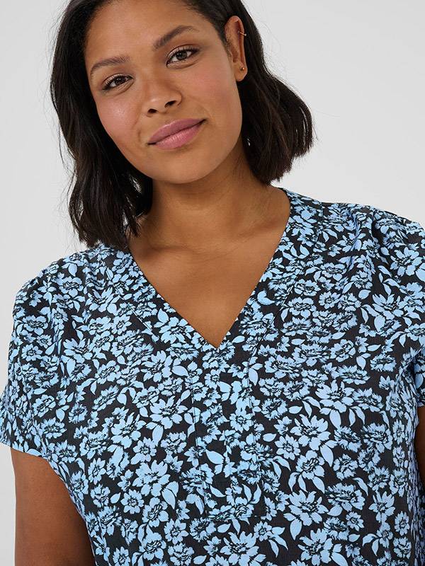 KCAMINA - Plus Size Blus fra Kaffe Curve