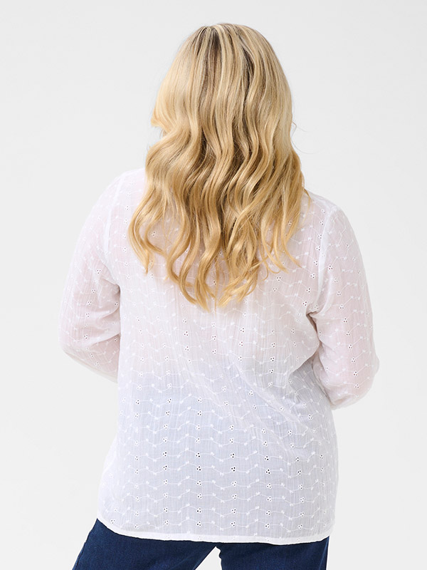 KCMAIA - Plus Size Blus fra Kaffe Curve