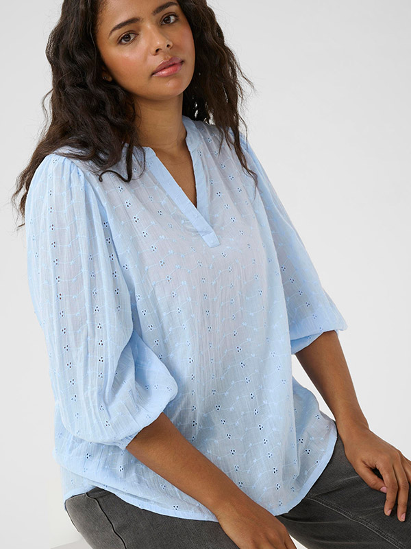 KCMAIA - Plus Size Blus fra Kaffe Curve