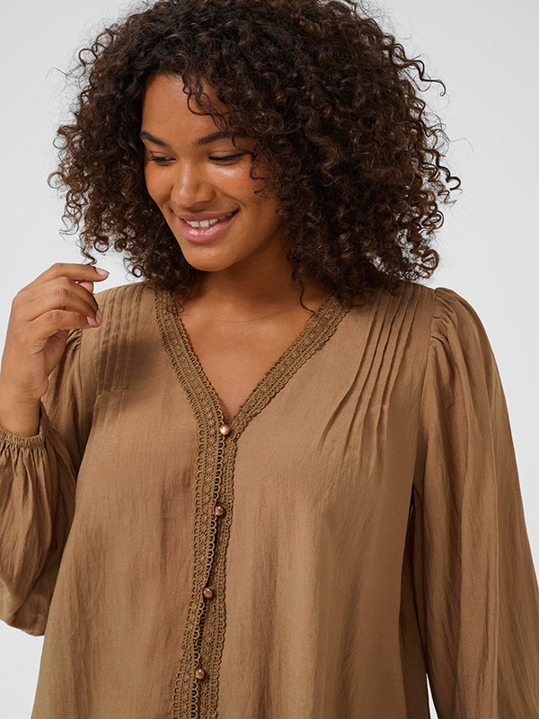 KCMIRANA - Plus Size Blus fra Kaffe Curve