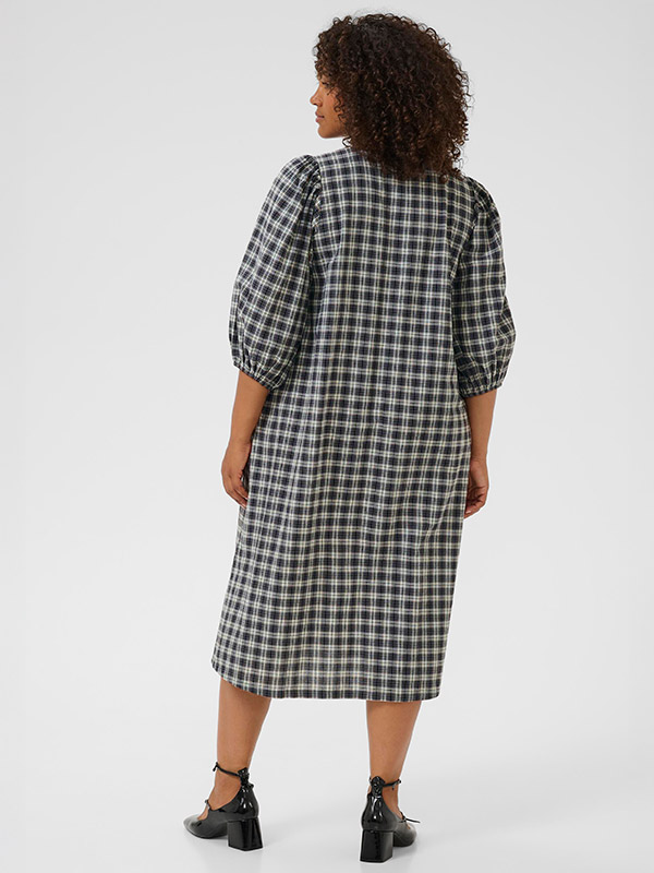 KCELINA - Plus Size Klänning fra Kaffe Curve