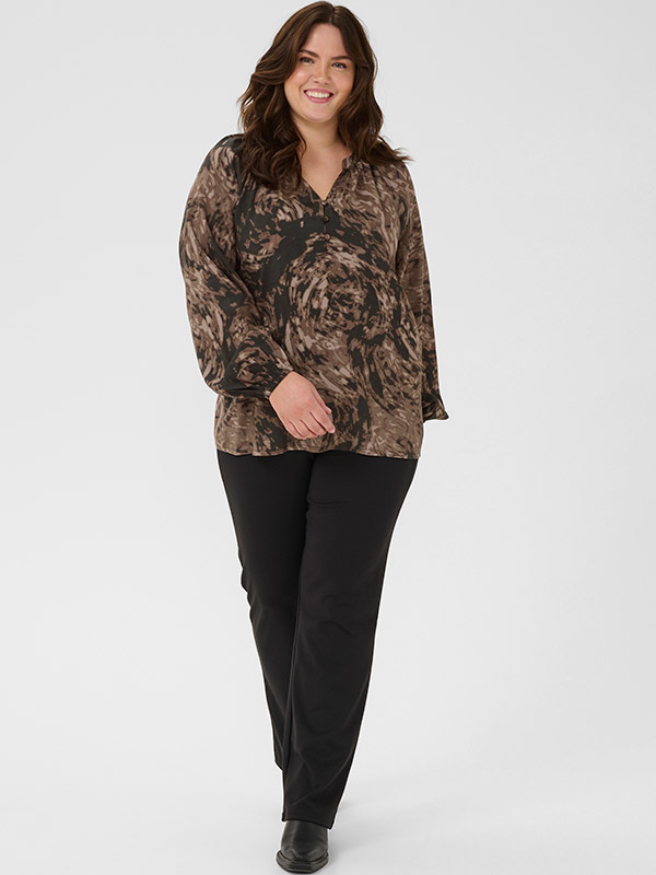 KCJAMIA - Plus Size Blus fra Kaffe Curve
