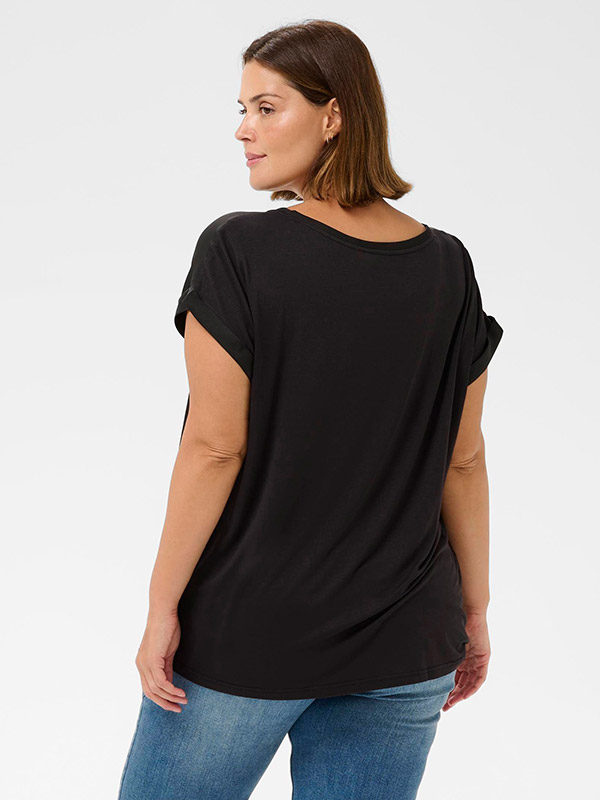 KCMILIA - Plus Size Blus fra Kaffe Curve