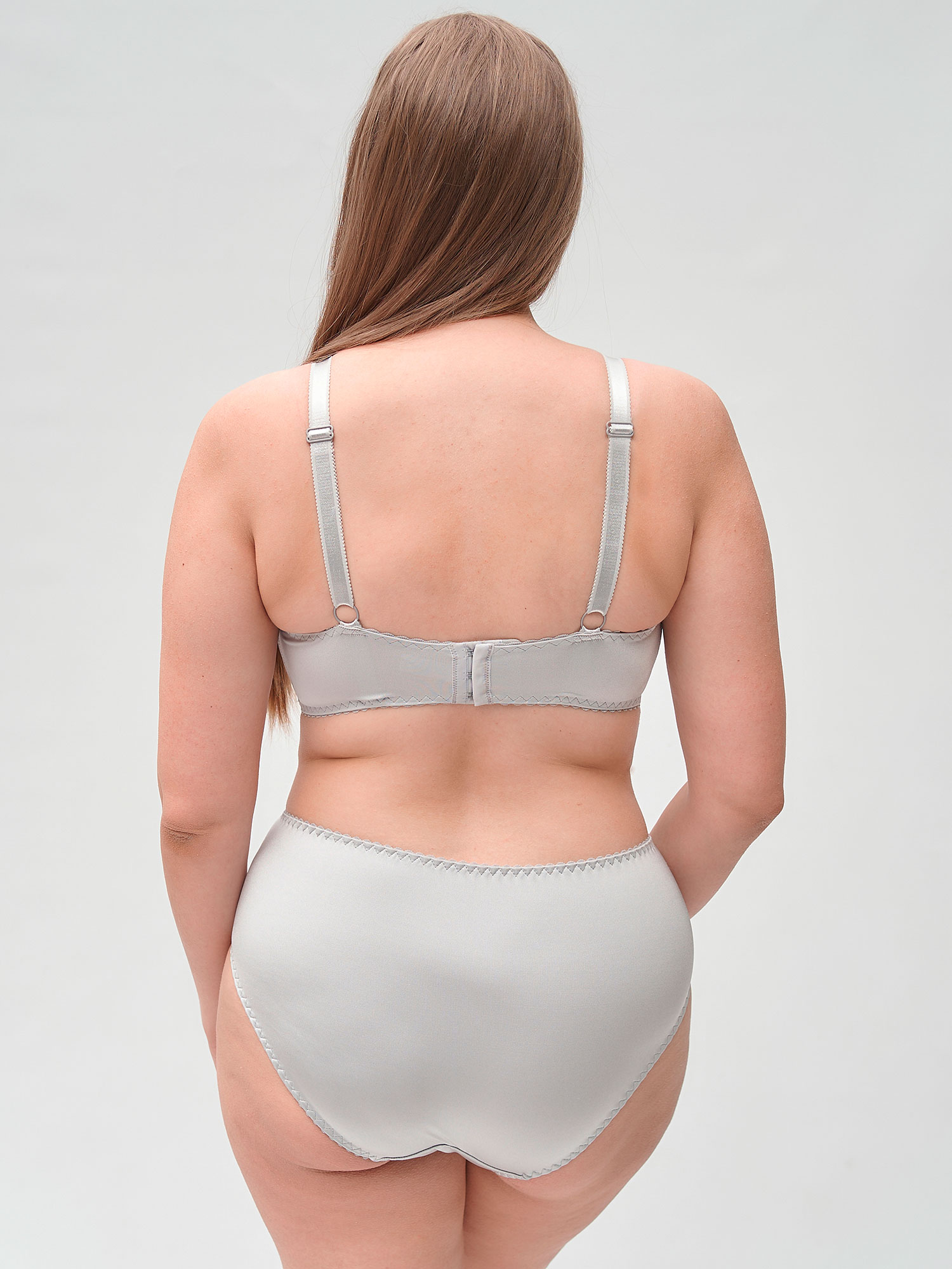 GRACE WIRELESS - Plus Size BH utan bygel fra Plaisir