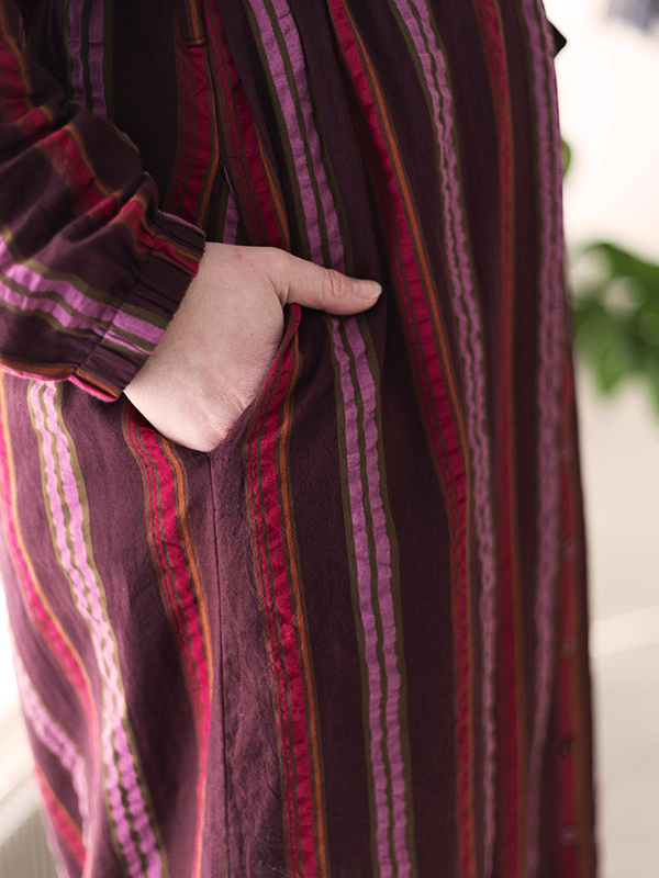 NELLY - Plus Size Klänning fra Adia