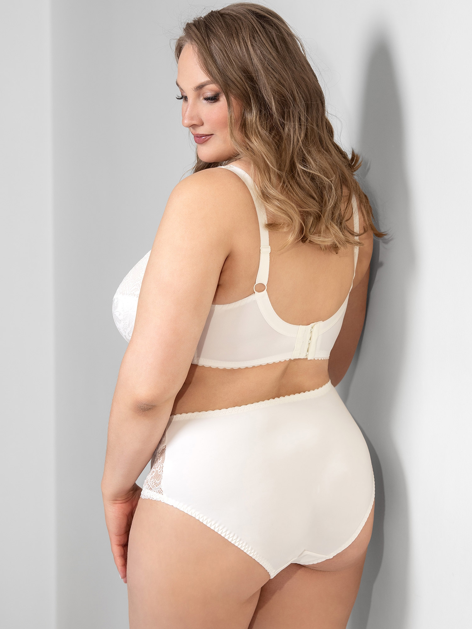 BEATE MIDI - Plus Size Trosa fra Plaisir